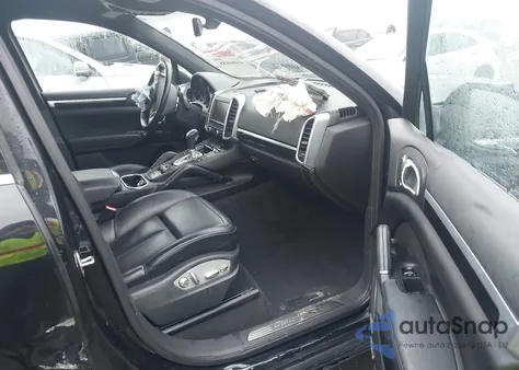 2012 Porsche Cayenne S z USA, uszkodzony, nr VIN WP1AB2A21CLA49039